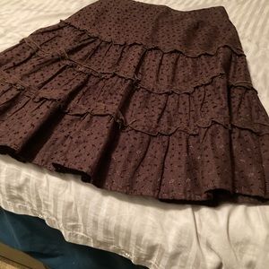 Brown skirt with green top combination